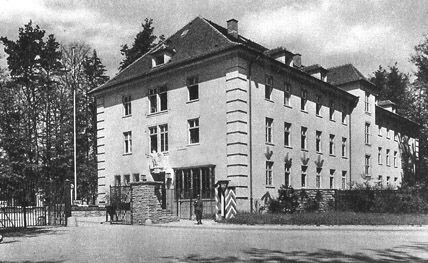 stuttgart – ARMY BARRACKS